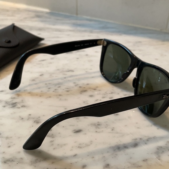 Original ray ban wayfer sunnies - Picture 3 of 4